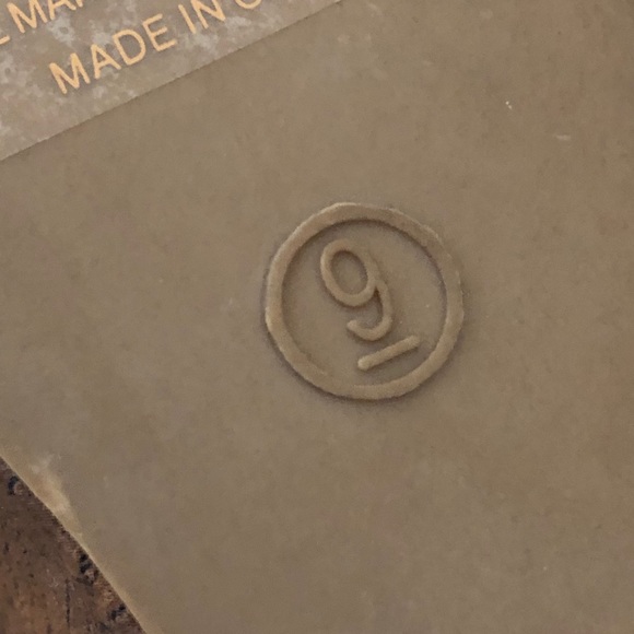 Women’s Wood finished open-toes wedge sandals - Picture 8 of 8